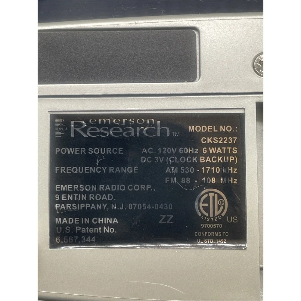 Emerson Research CKS2237 Automatic Time‎ Setting Dual Alarm Clock AM/FM Radio